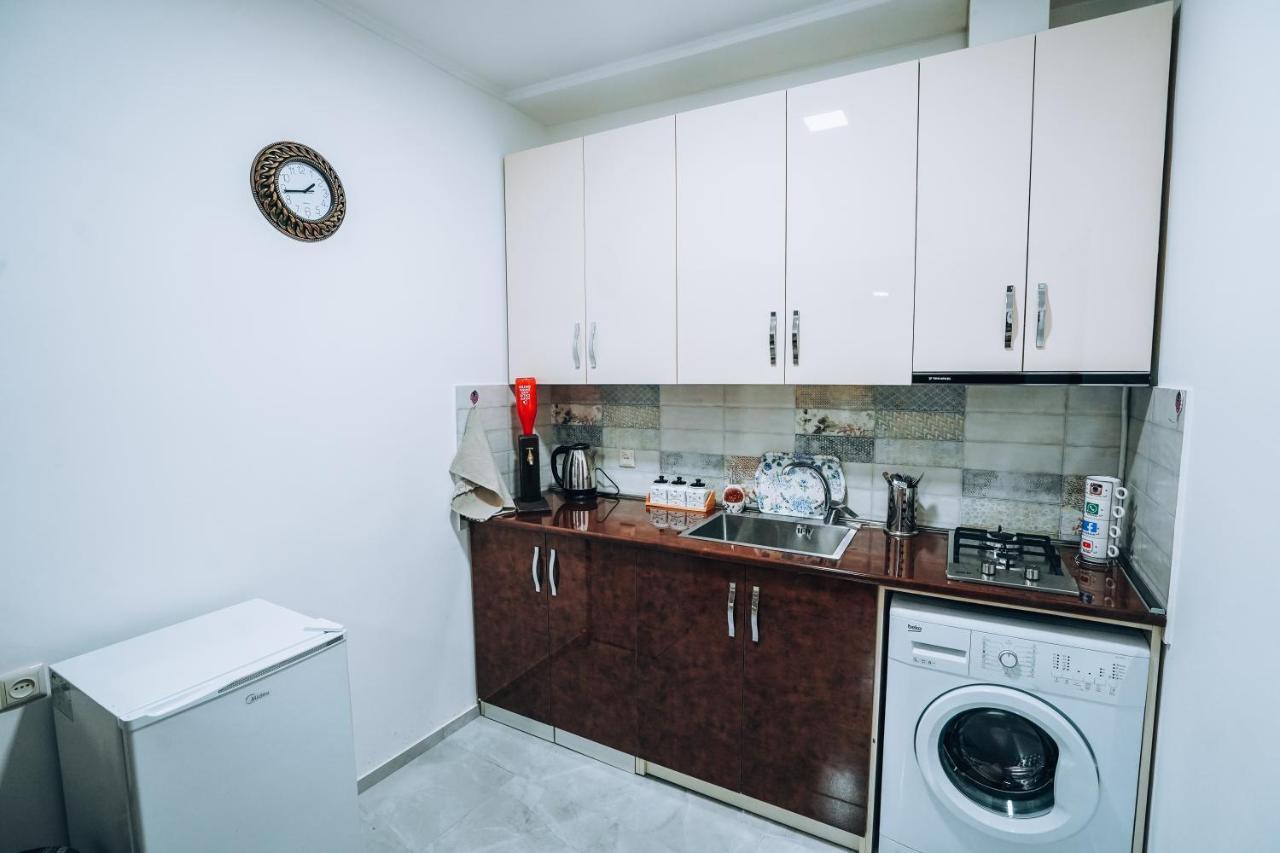 Second House Rustaveli Apartment Tbilisi Exterior foto